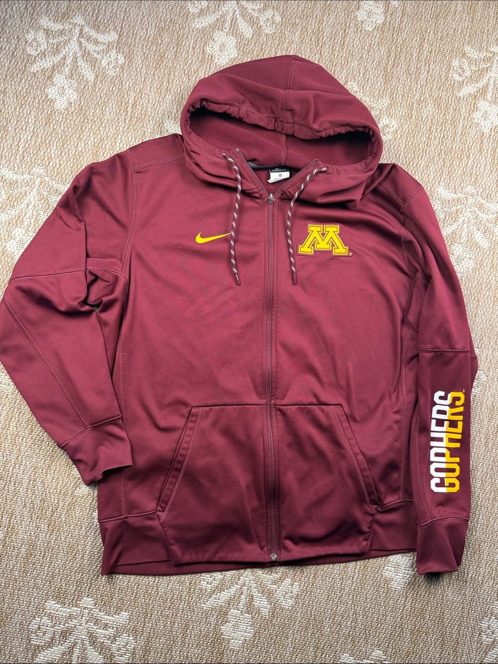 Nike Maroon Minnesota Golden Gophers Full-Zip Hoodie with Yellow Accents